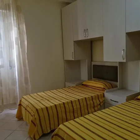 Albaniaroom