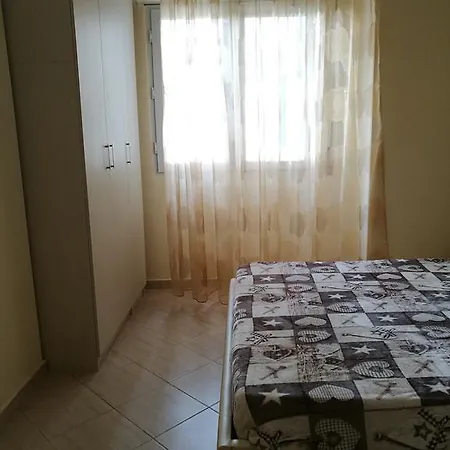 Apartment Albaniaroom